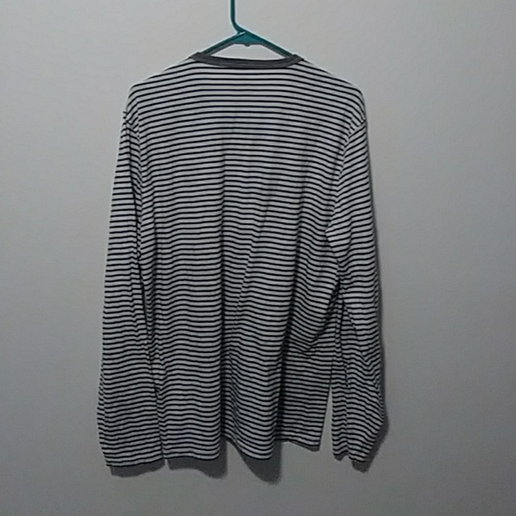 Sweaters - Picture 3 of 3